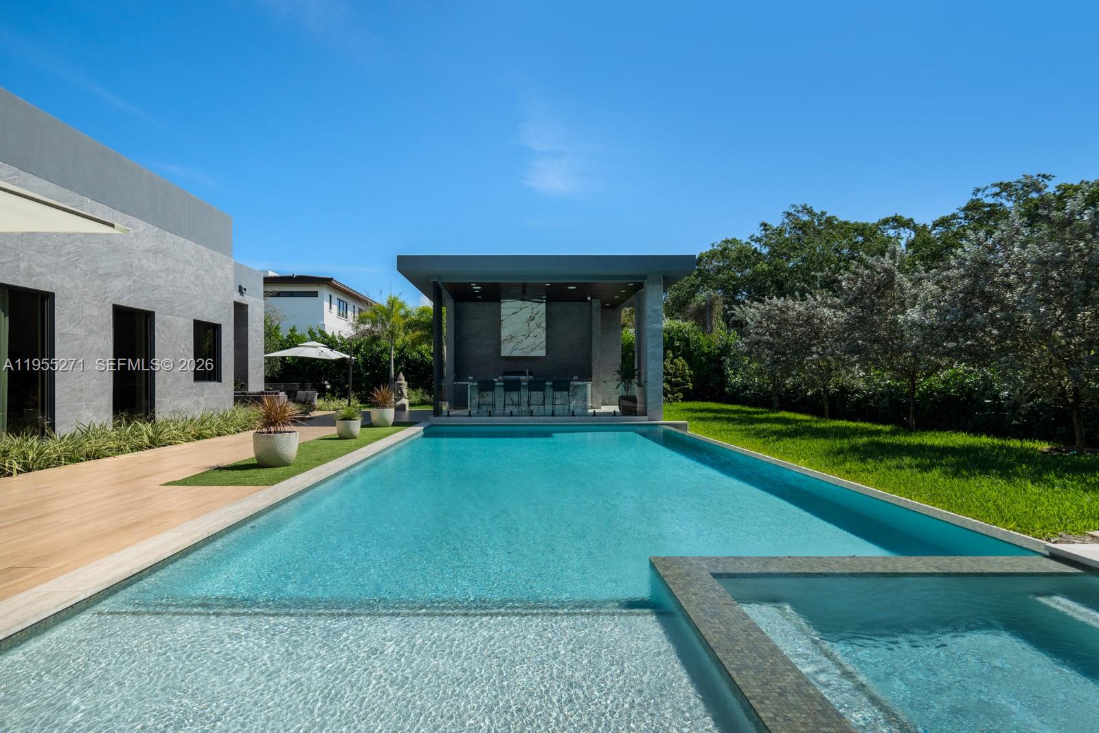 5900 Southwest 129th Terrace Pinecrest, FL 33156 - Photo 18 of 87