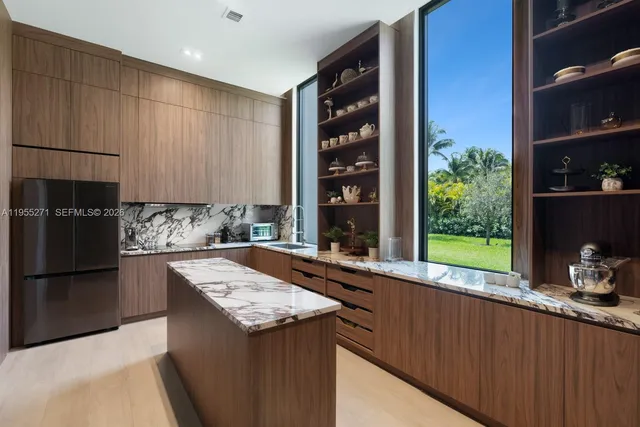 $16,990,000 | 5900 Southwest 129th Terrace, Pinecrest, FL 33156