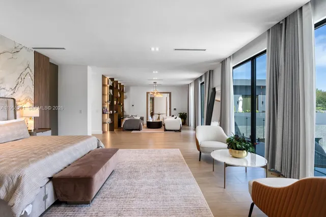 $16,990,000 | 5900 Southwest 129th Terrace, Pinecrest, FL 33156