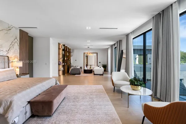 $16,990,000 | 5900 Southwest 129th Terrace, Pinecrest, FL 33156