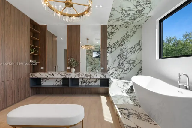 $16,990,000 | 5900 Southwest 129th Terrace, Pinecrest, FL 33156