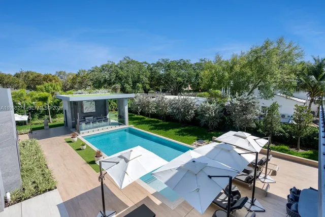 $16,990,000 | 5900 Southwest 129th Terrace, Pinecrest, FL 33156