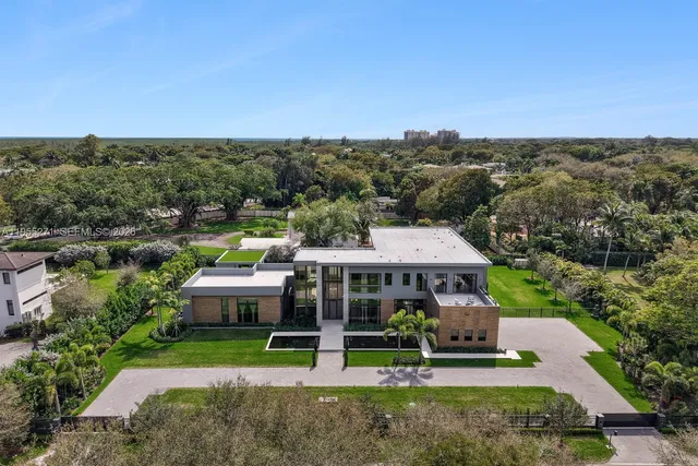 $16,990,000 | 5900 Southwest 129th Terrace, Pinecrest, FL 33156