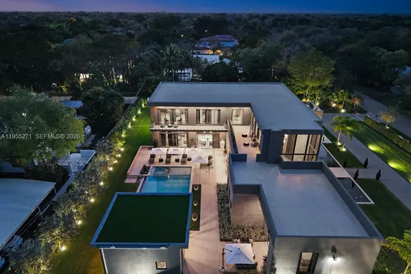 $16,990,000 | 5900 Southwest 129th Terrace, Pinecrest, FL 33156