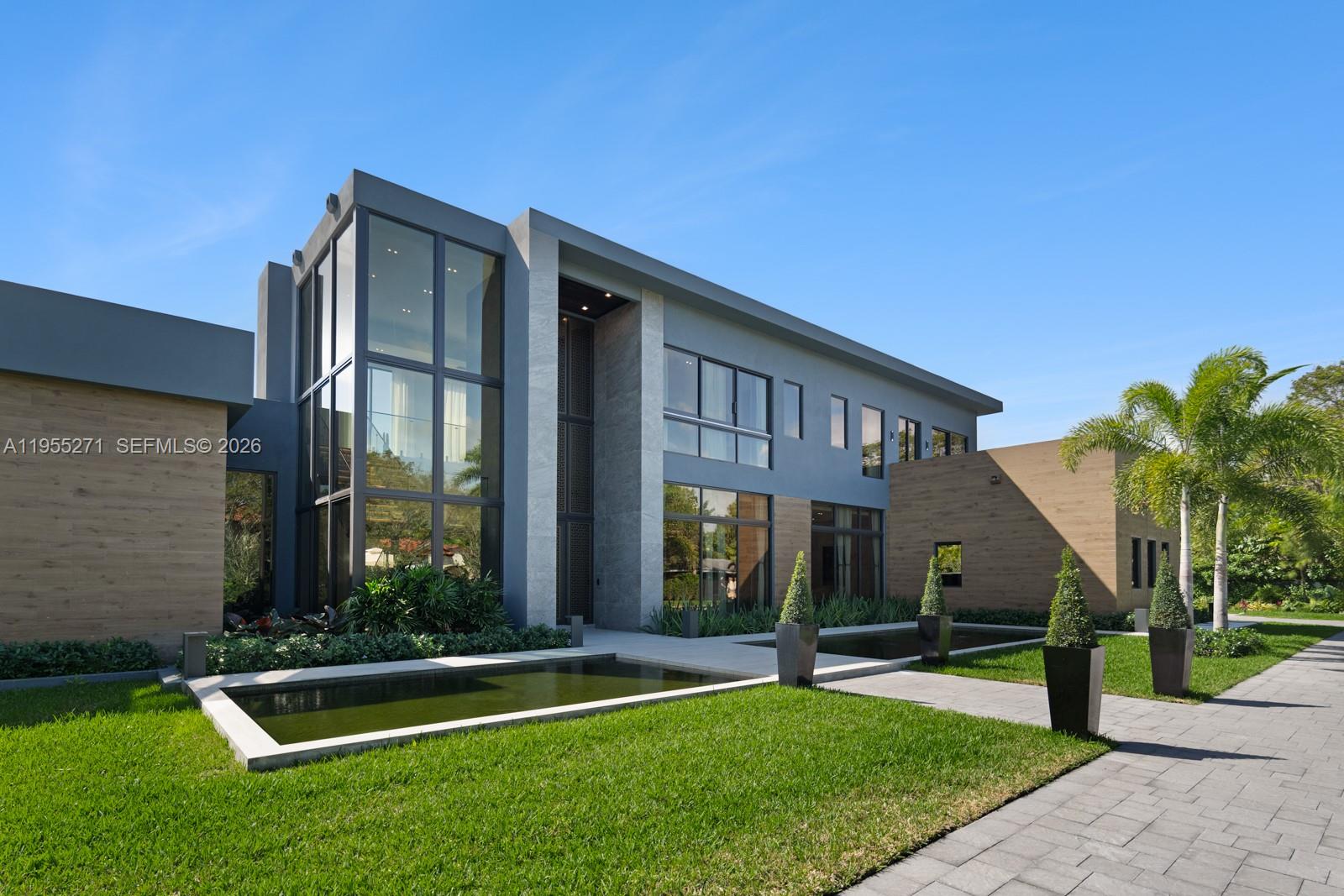 5900 Southwest 129th Terrace Pinecrest, FL 33156 - Photo 8 of 87