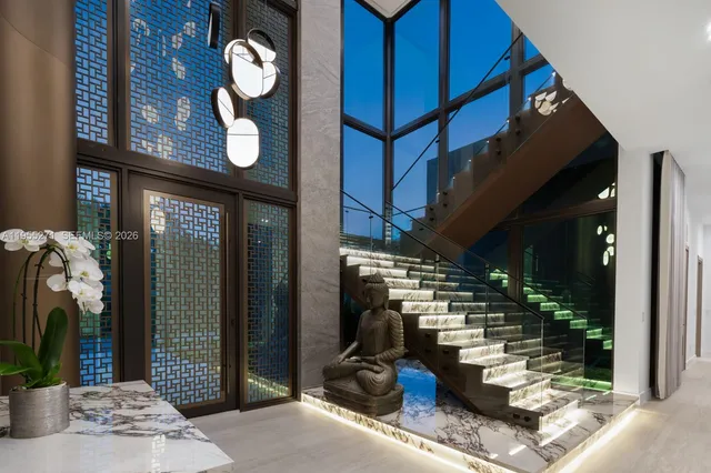 $16,990,000 | 5900 Southwest 129th Terrace, Pinecrest, FL 33156