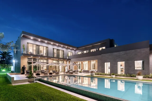 $16,990,000 | 5900 Southwest 129th Terrace, Pinecrest, FL 33156