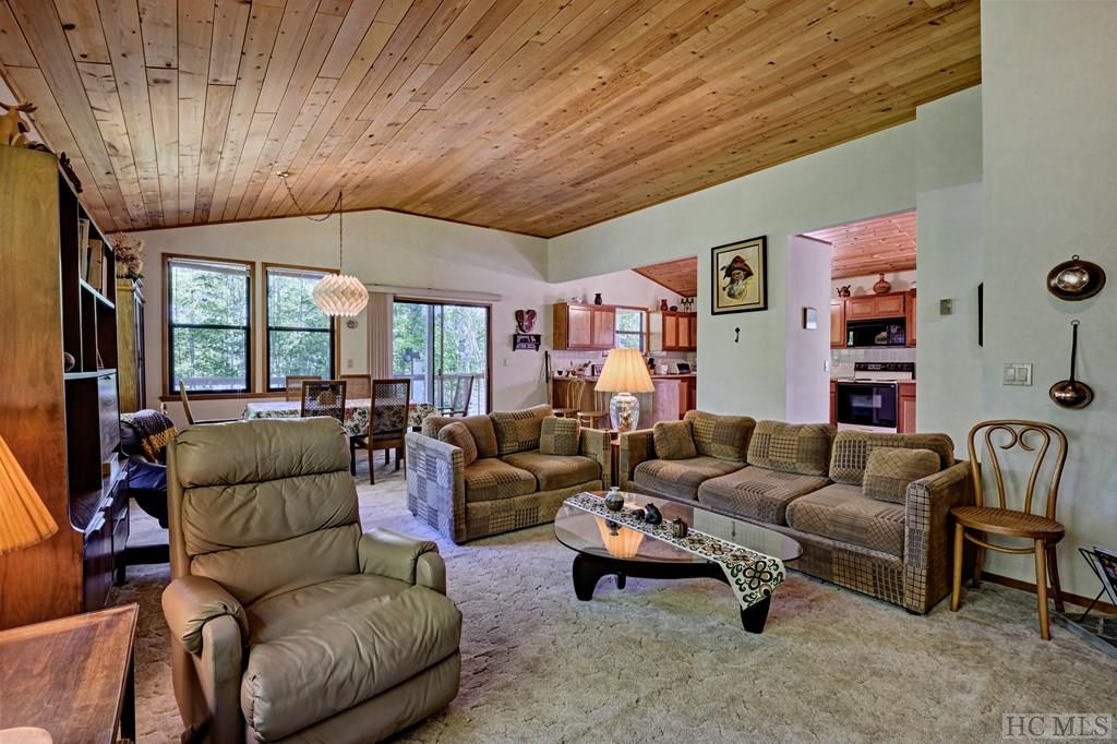75 Gunpoint Road Cullowhee, NC 28723 - Photo 7 of 23 Gallery Image 7