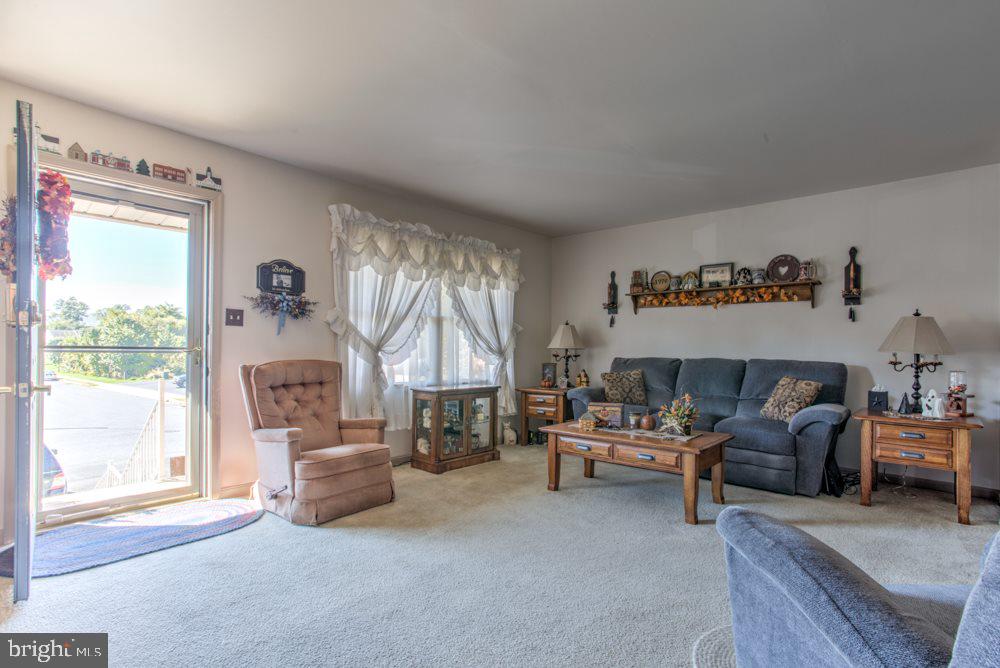 1410 Georgetown Road Middletown, PA 17057 - Photo 2 of 18 Gallery Image 2