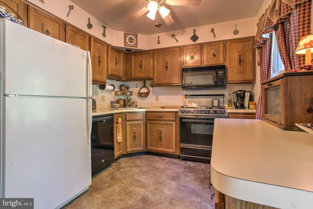 1410 Georgetown Road Middletown, PA 17057 - Photo 8 of 18 Gallery Image 8