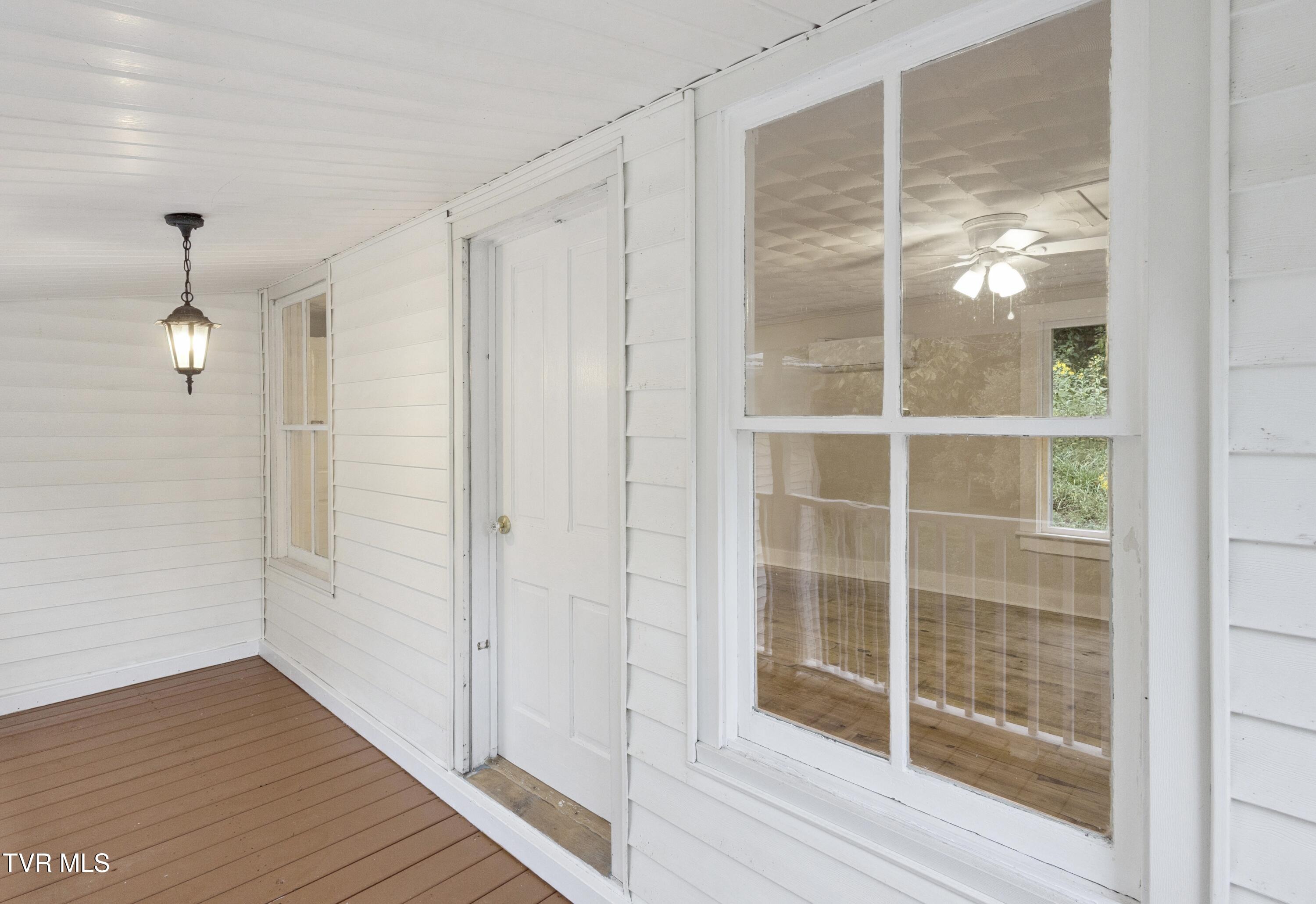630 Artrip Road Cleveland, VA 24225 - Photo 23 of 43 IMG_0368