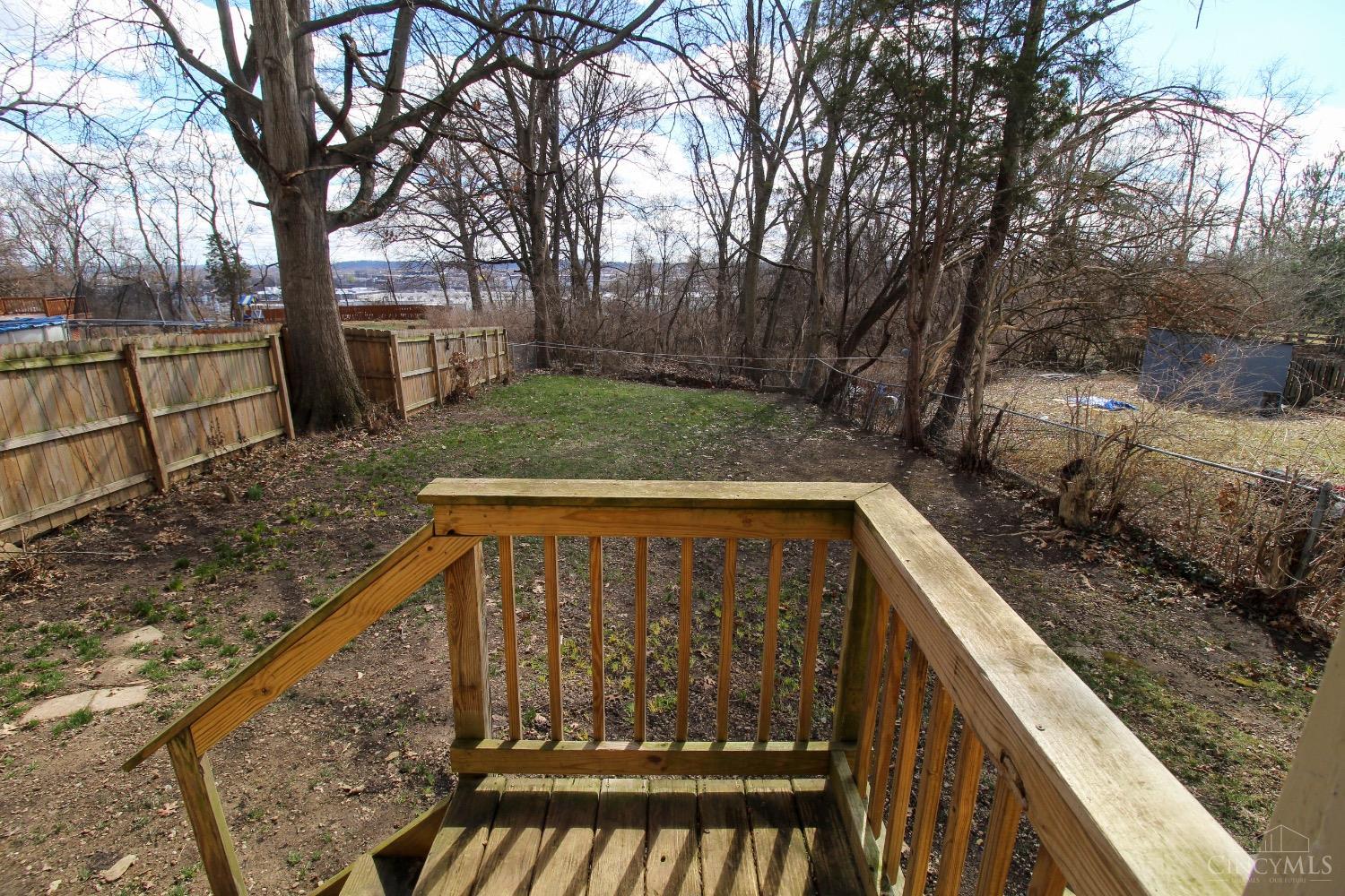 3135 Mapleleaf Avenue Cincinnati, OH 45213 - Photo 30 of 31