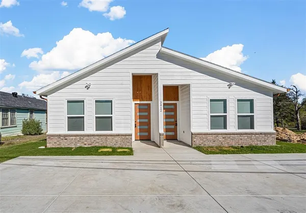 $1,300 | 3412 Marshall Street, Unit A, Greenville, TX 75401
