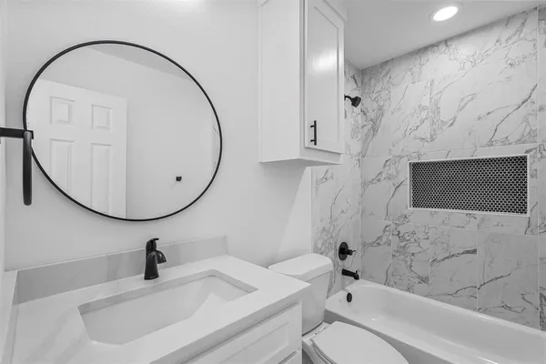 $1,300 | 3412 Marshall Street, Unit A, Greenville, TX 75401