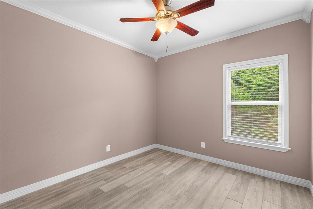 851 Southeast County Road Corsicana, TX 75109 - Photo 20 of 40