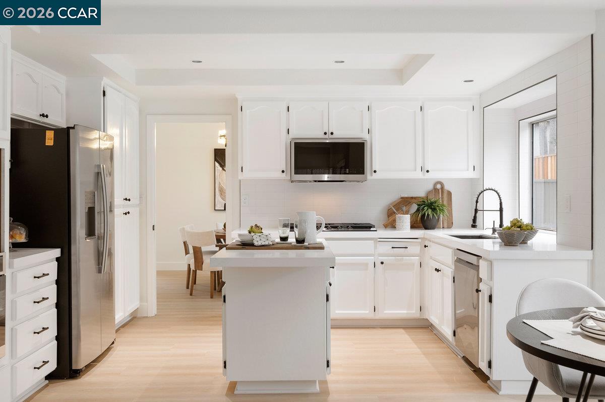 1856 Pelican Court Tracy, CA 95376 - Photo 13 of 44