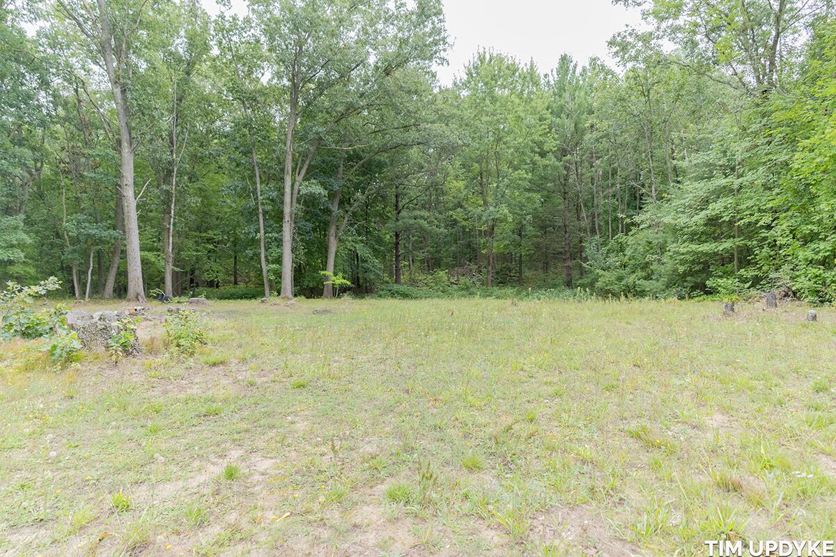 2719 Hall Road Muskegon, MI 49442 - Photo 8 of 46 DSC02223