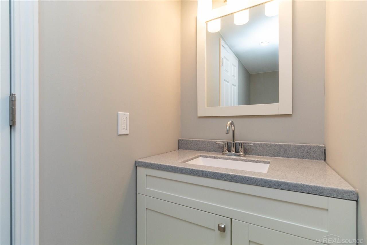 58677 Haven Ridge Road New Haven, MI 48048 - Photo 19 of 26 50075607-19.JPG