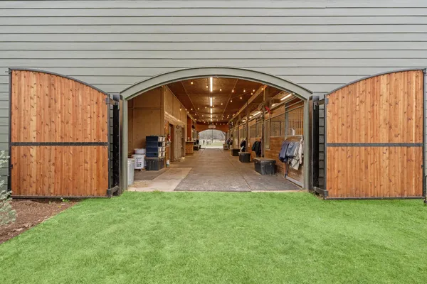 $1,650,000 | 1560 Bowler Road, Waller, TX 77484