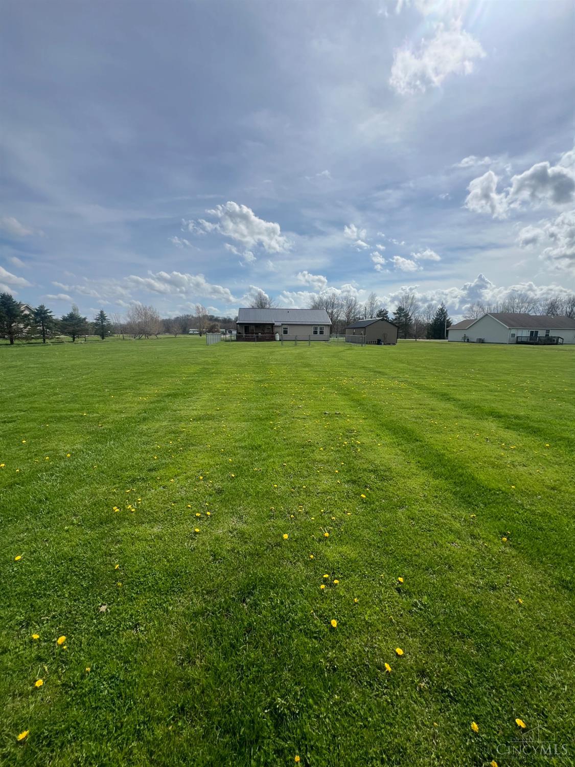 5087 Panhandle Road New Vienna, OH 45159 - Photo 6 of 12
