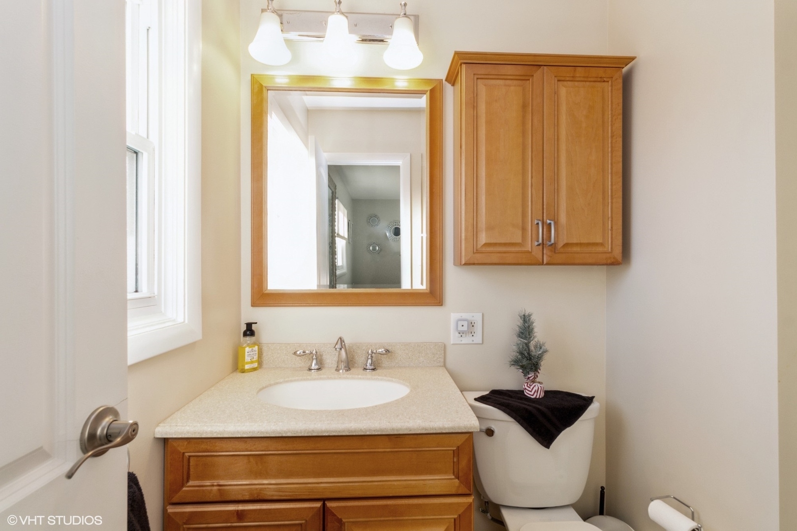 575 Amherst Lane Hoffman Estates, IL 60169 - Photo 11 of 21