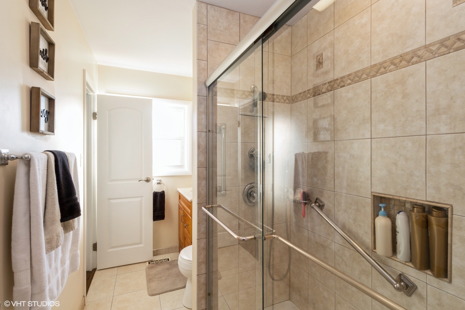 575 Amherst Lane Hoffman Estates, IL 60169 - Photo 10 of 21