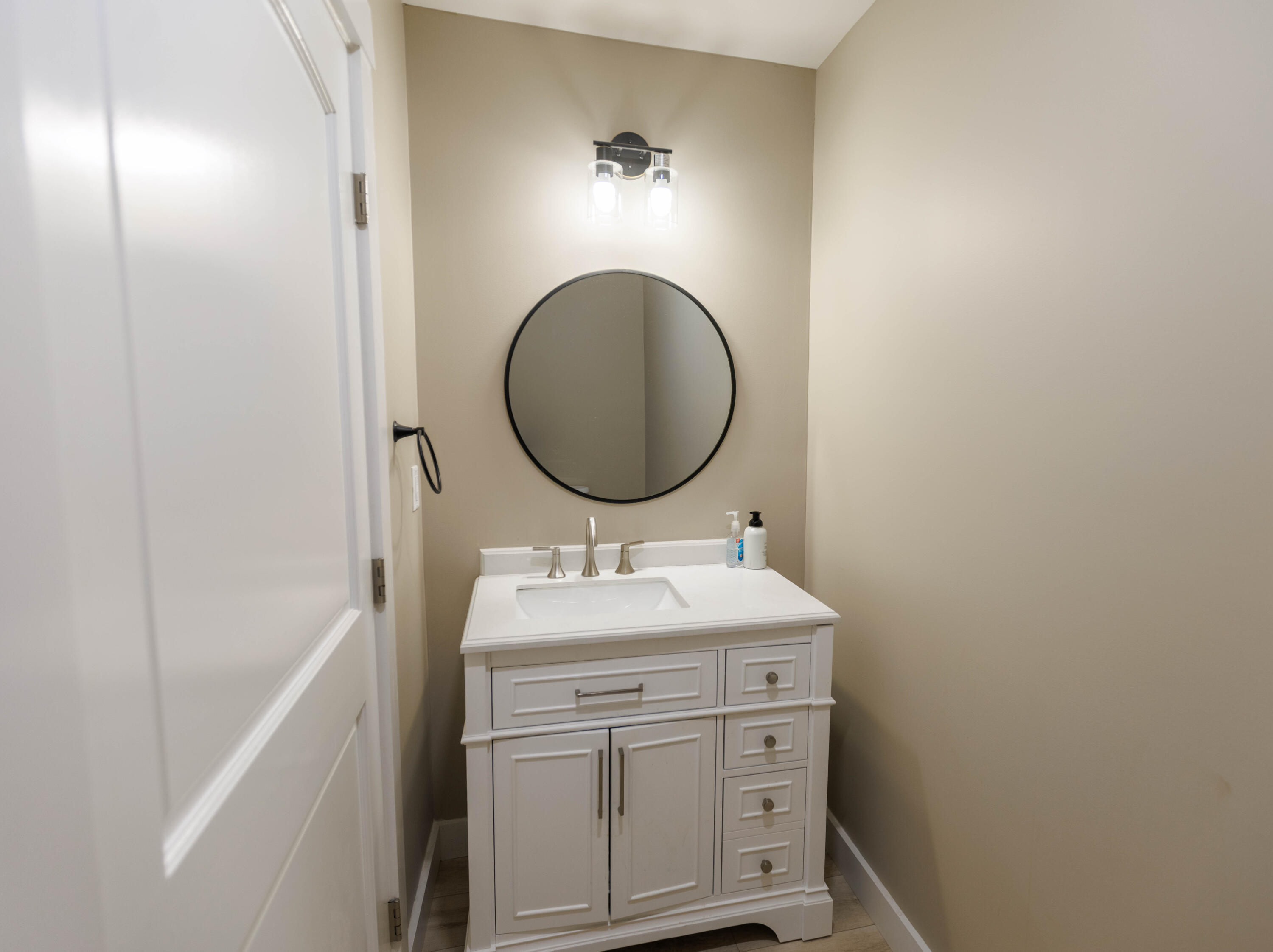 656 Hudson Hill Road Hudson, ME 04449 - Photo 14 of 32 0T6A7700-HDR