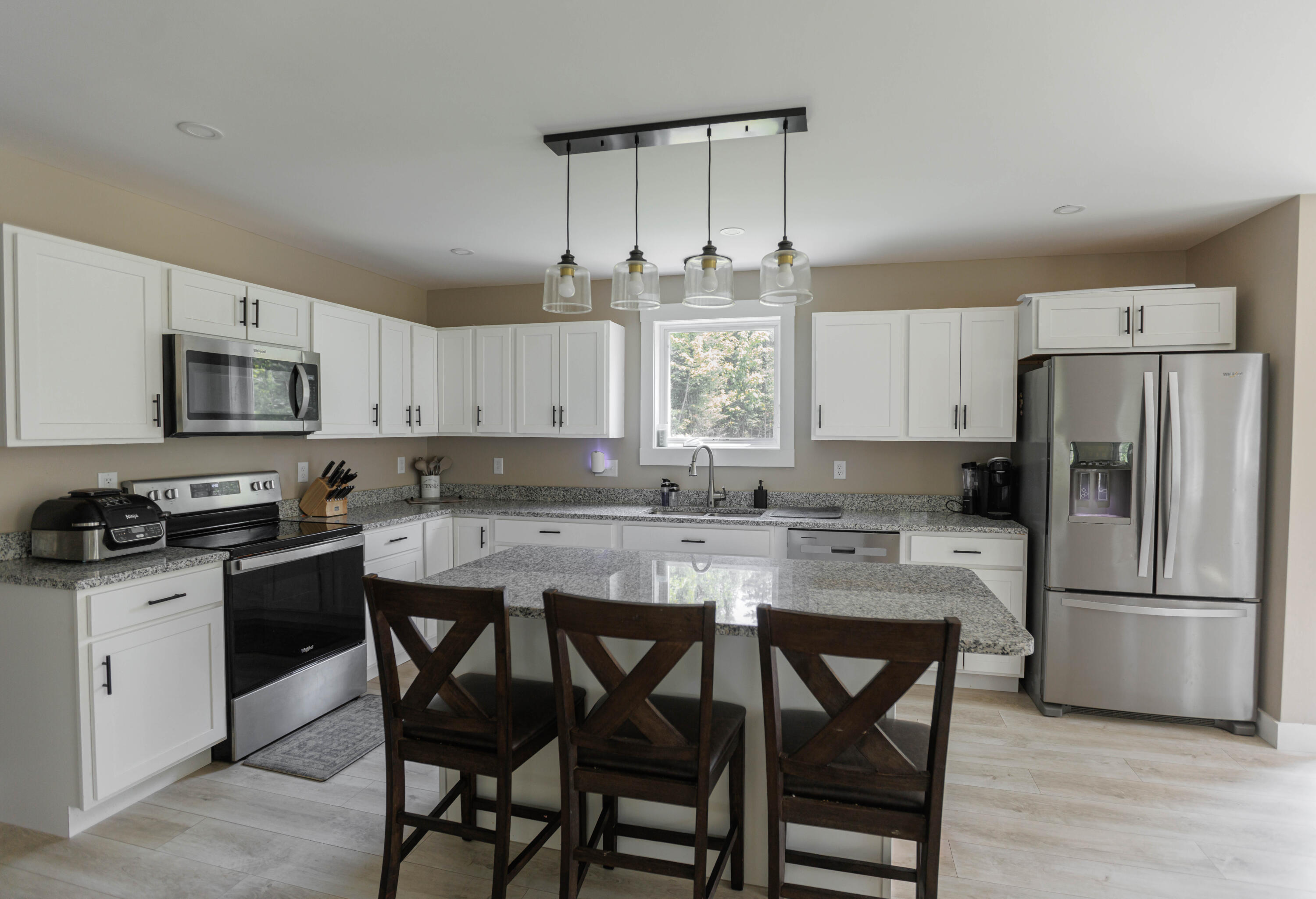 656 Hudson Hill Road Hudson, ME 04449 - Photo 2 of 32 0T6A7732