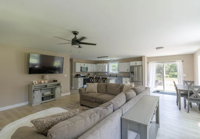 $399,000 | 656 Hudson Hill Road, Hudson, ME 04449