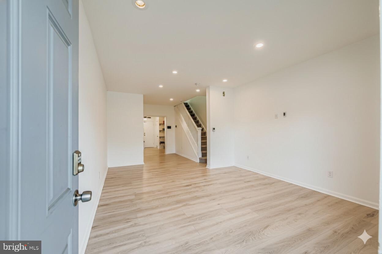 904 North Franklintown Road Baltimore, MD 21216 - Photo 3 of 26 New Flooring