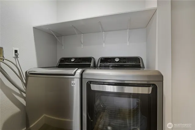 $899,999 | 5175 Northwest El Camino Boulevard, Bremerton, WA 98312