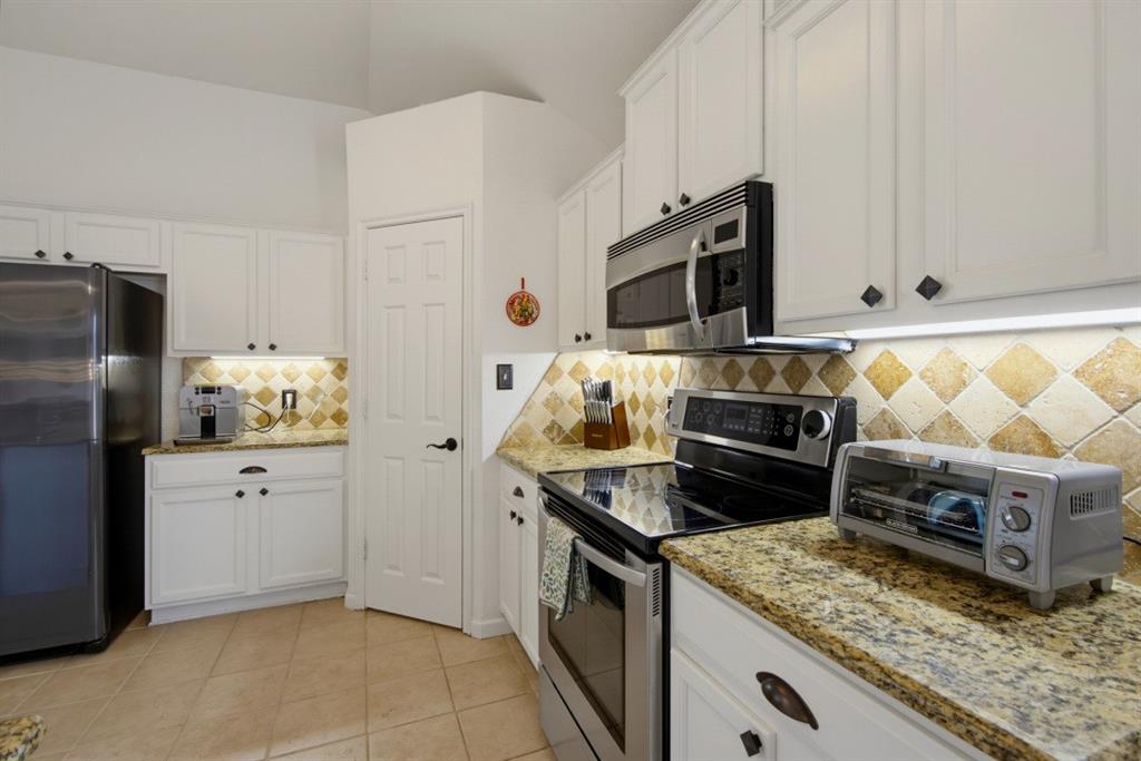1400 Rancho Dominguez Road Corinth, TX 76210 - Photo 12 of 24 Gallery Image 12