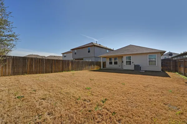 $1,850 | 412 Sickle Loop, Kyle, TX 78640