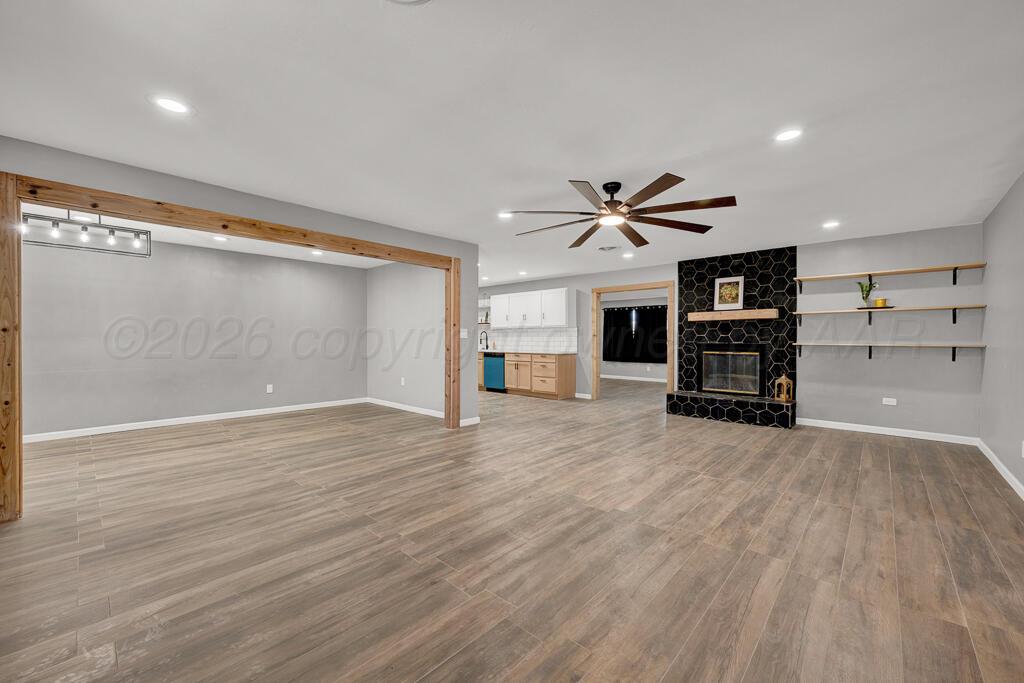 3411 Kingston Road Amarillo, TX 79109 - Photo 2 of 31 living room 1