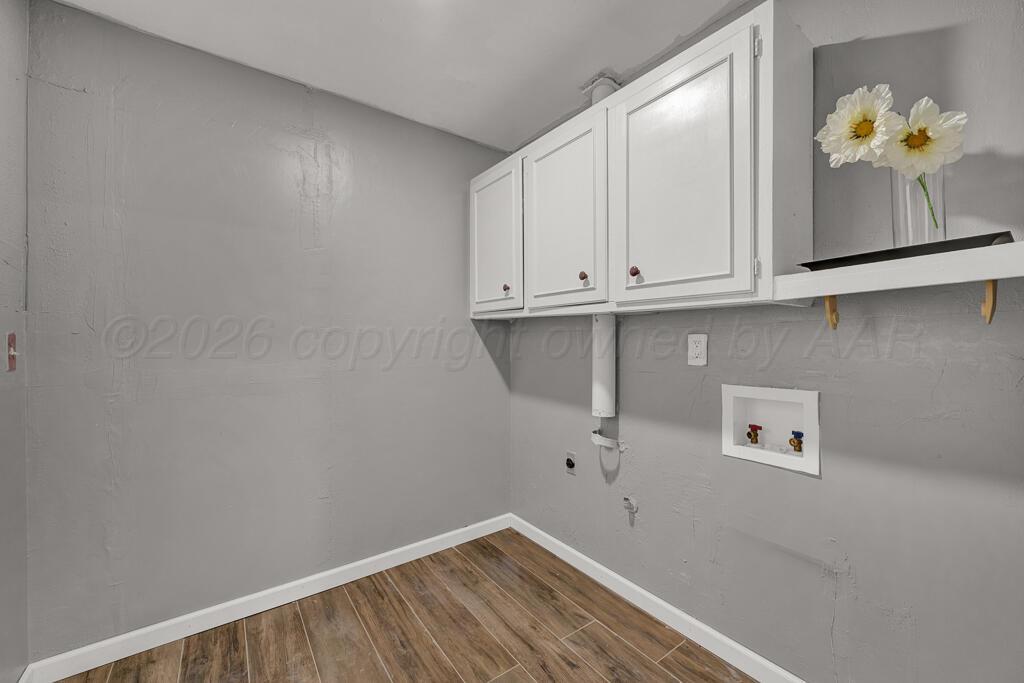 3411 Kingston Road Amarillo, TX 79109 - Photo 8 of 31 laundry room