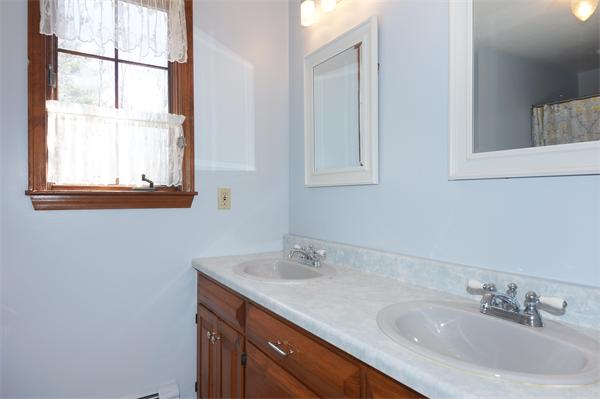 76 Berlin Road Bolton, MA 01740 - Photo 18 of 27 Gallery Image 18