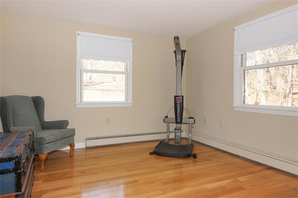 76 Berlin Road Bolton, MA 01740 - Photo 8 of 27 Gallery Image 8
