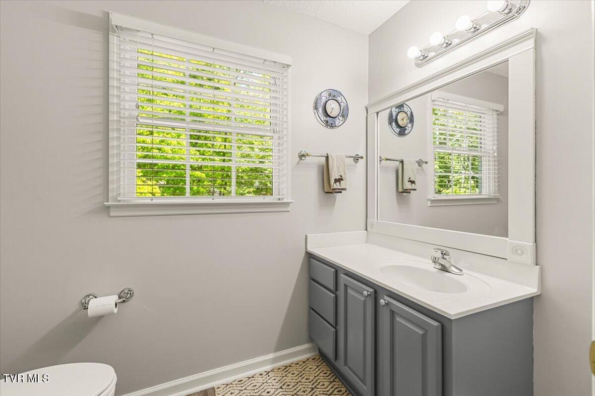 1 Deercreek Drive Kingsport, TN 37660 - Photo 43 of 58 44-128A6674