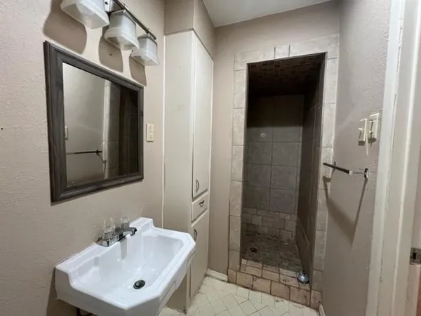 $1,995 | 1479 Beechwood Lane, Abilene, TX 79603