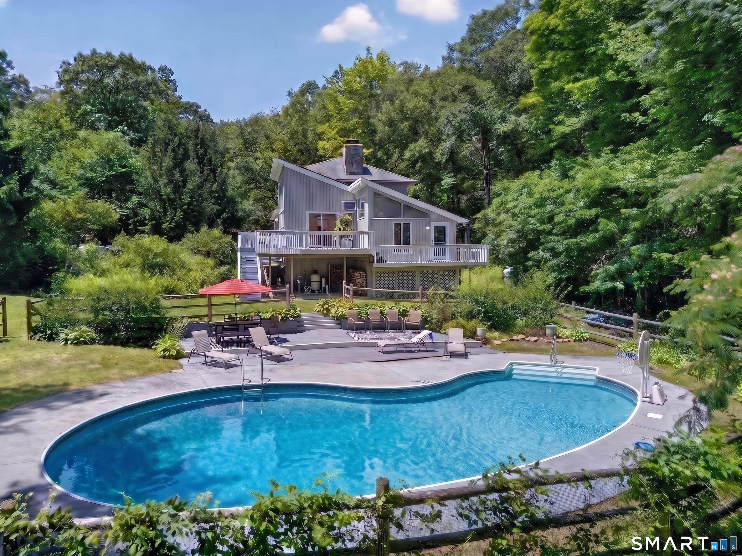 119 Peaceable Street Redding, CT 06896 - Photo 1 of 40
