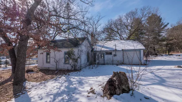 $52,900 | 324 East North Lake Street, Hancock, WI 54943