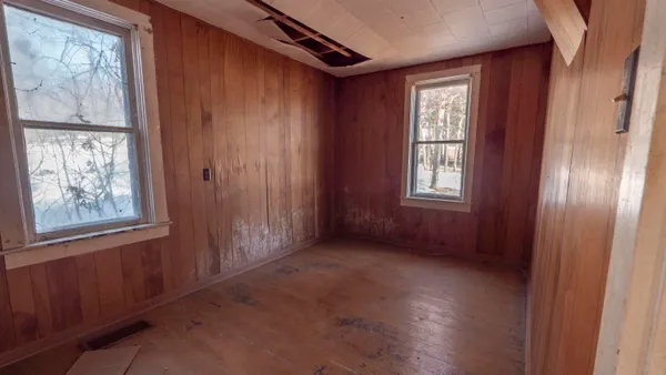 $52,900 | 324 East North Lake Street, Hancock, WI 54943