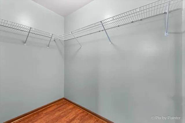 $375,000 | 2076 Longwood Court, Romeoville, IL 60446