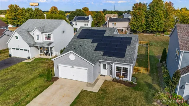 $375,000 | 2076 Longwood Court, Romeoville, IL 60446