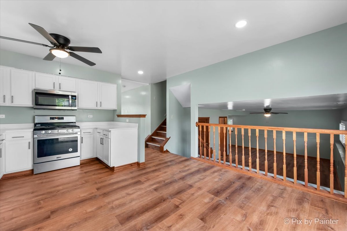 2076 Longwood Court Romeoville, IL 60446 - Photo 6 of 31