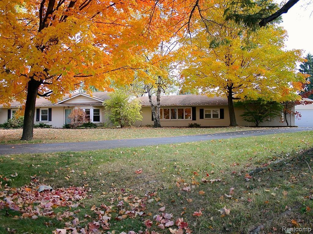 29000 Marvin Road Farmington Hills, MI 48331 - Photo 1 of 26