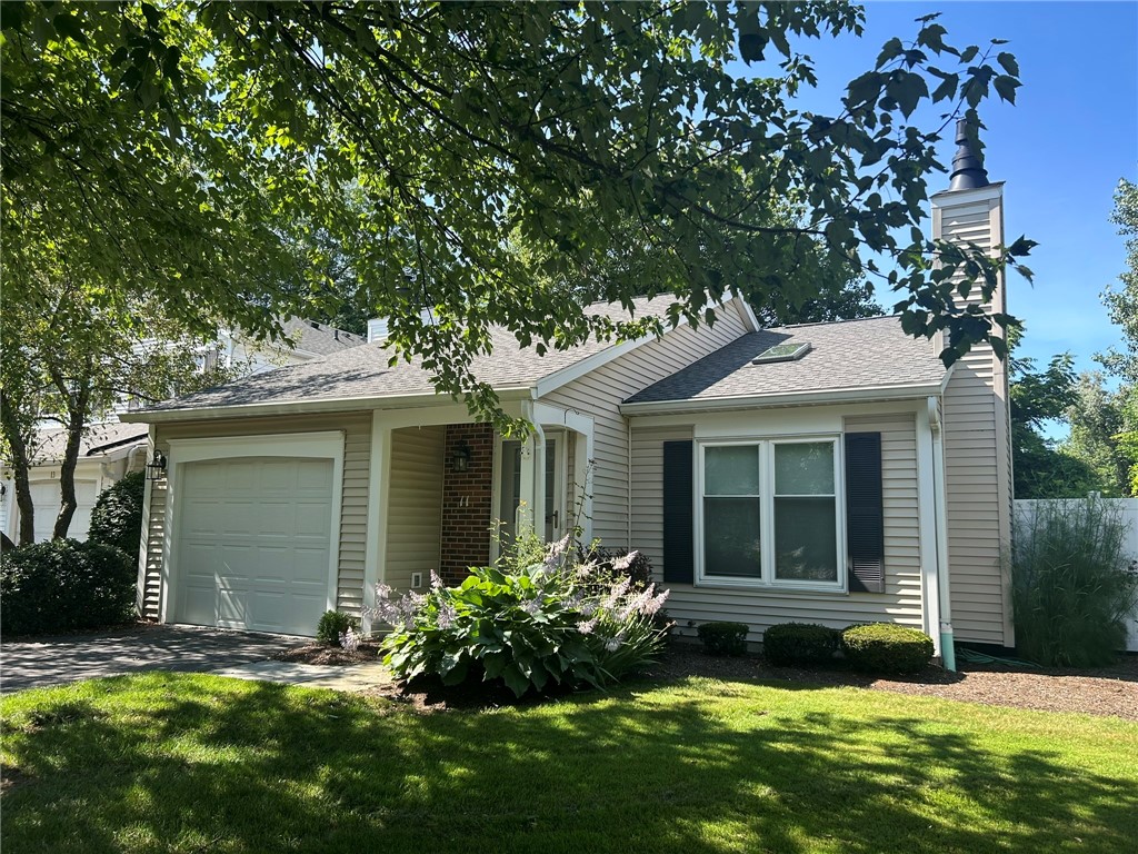 11 Walnut Circle Webster, NY 14580 - Photo 2 of 15