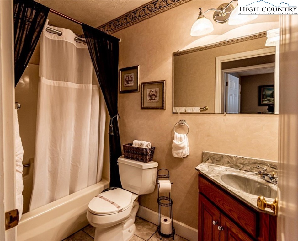 185 Nettle Knob Road West Jefferson, NC 28694 - Photo 12 of 28 Gallery Image 12
