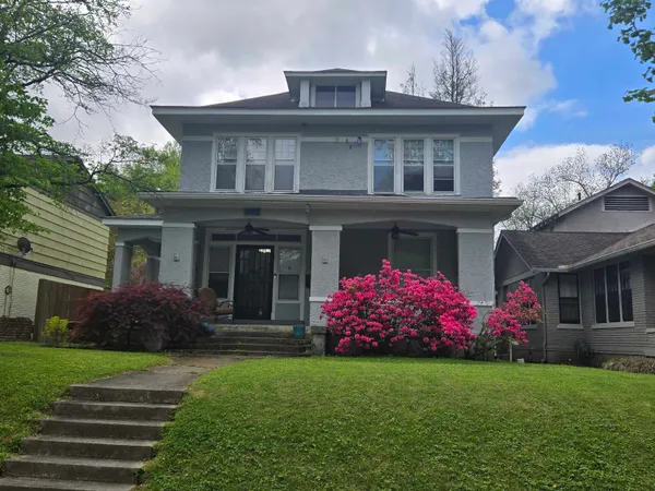 $249,000 | 1685 Autumn Avenue, Memphis, TN 38112