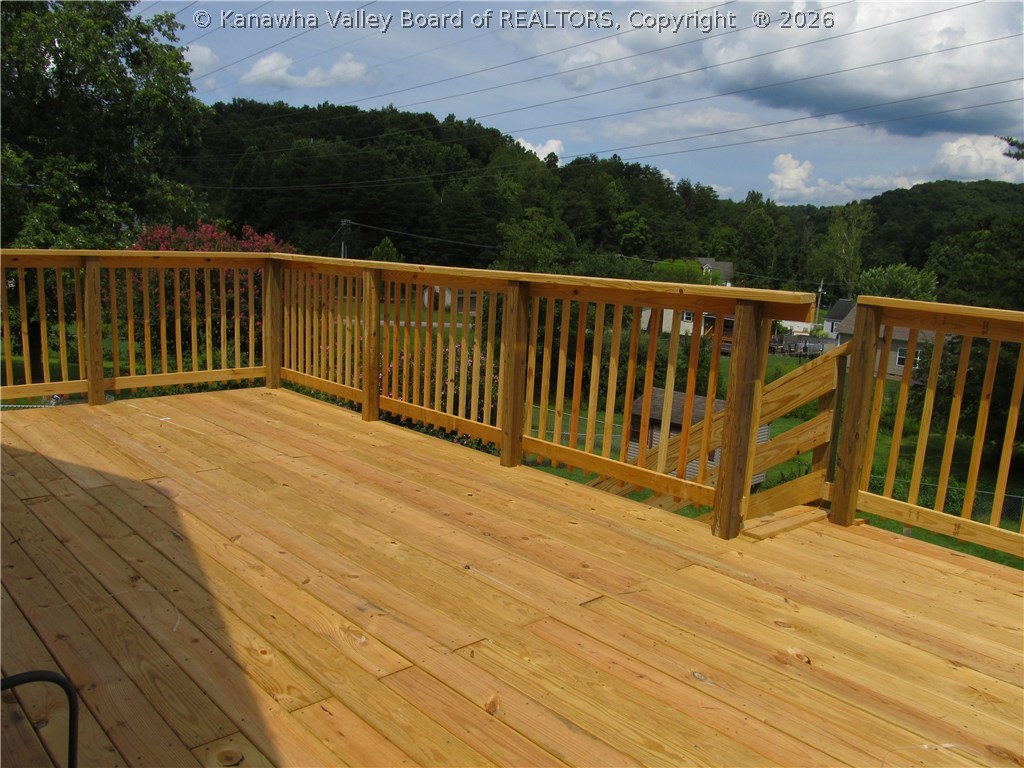 105 Jamestown Road Nitro, WV 25143 - Photo 16 of 17 Gallery Image 16